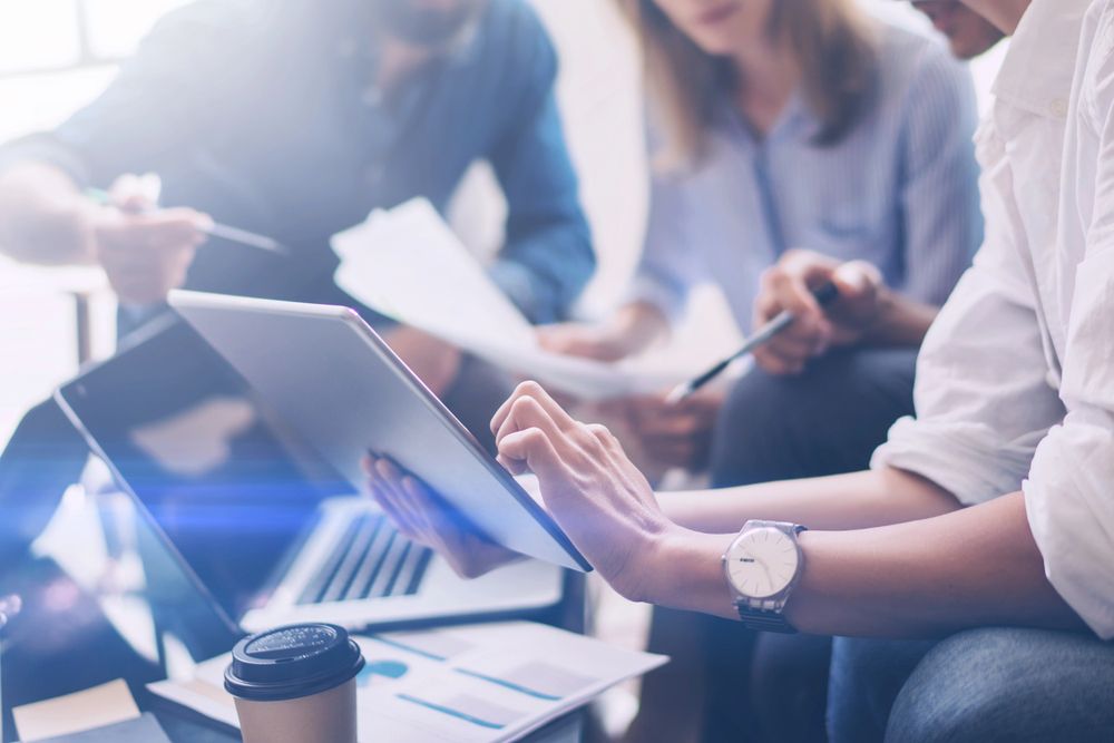 Adaptive Resource Centers: A New Way to Educate Buyers